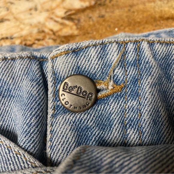 BE BOP Denim Women's Shorts with Tie Belt Light Wash Size 5 - Picture 5 of 7